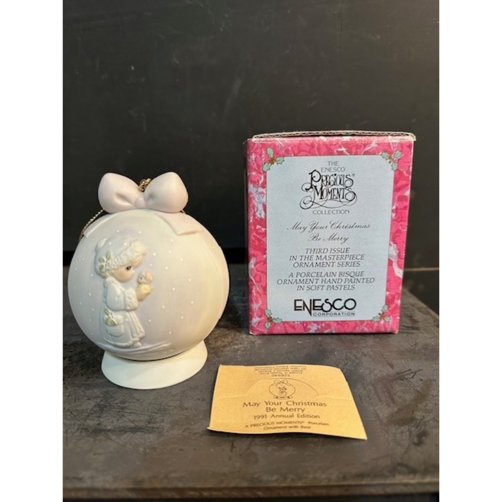 Precious Moments 1991 May Your Christmas Be Merry‎ Masterpiece Ornament Enesco